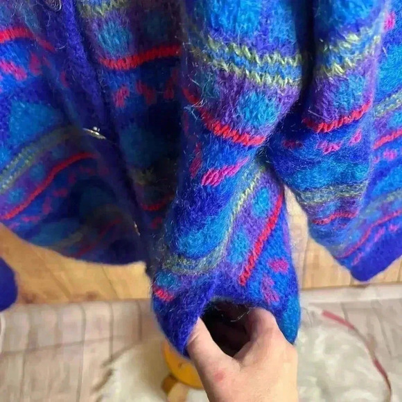 Icelandic Design Mohair and Wool Cardigan Sweater with Pockets Size S/M - Picture 3 of 9